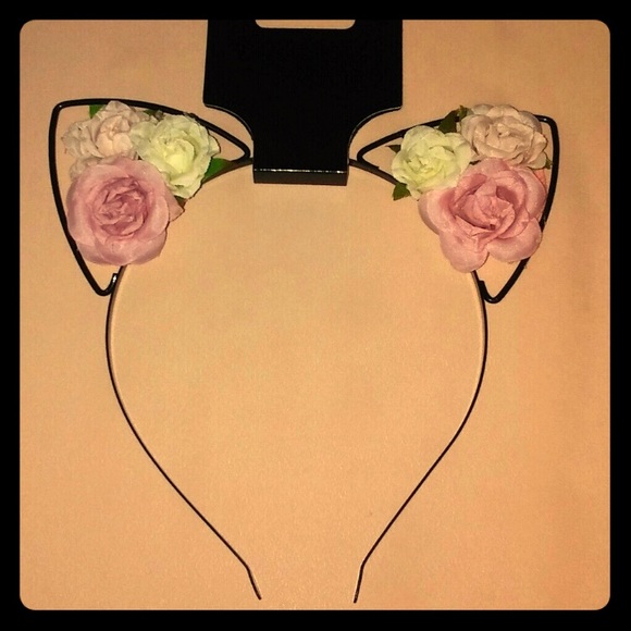 🌺🌼Flower Kitty Ear Headband🌸🌺 - Picture 1 of 1